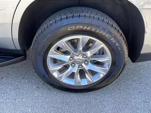 Used 2025 Chevrolet Tahoe Premier image 30