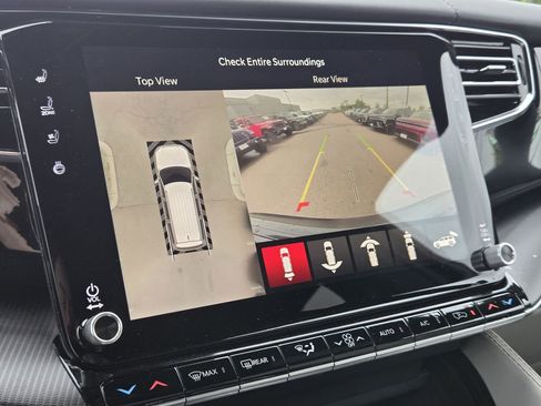 New 2026 Jeep Grand Wagoneer Summit AWD/4WD image 10