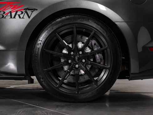 Used 2016 Ford Mustang Shelby GT350 w/ Technology Package RWD image 16