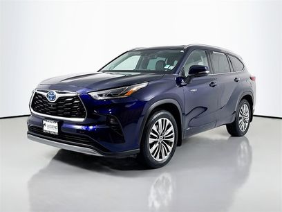 Used 2021 Toyota Highlander Platinum