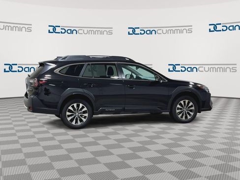 Used 2023 Subaru Outback Limited image 9