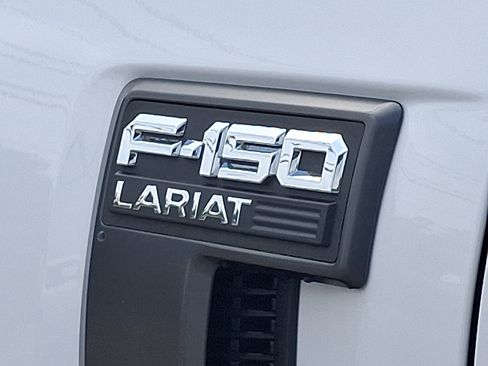 Used 2021 Ford F150 Lariat w/ Equipment Group 502A High AWD/4WD image 31