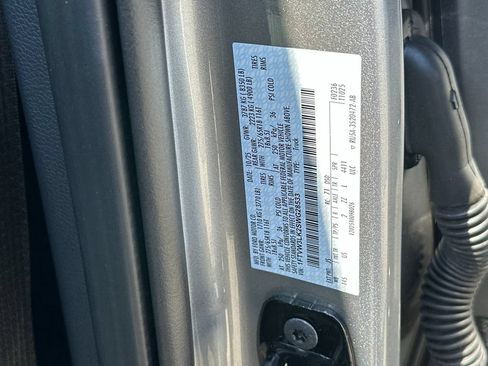 Certified 2025 Ford F150 Lightning XLT AWD/4WD image 27