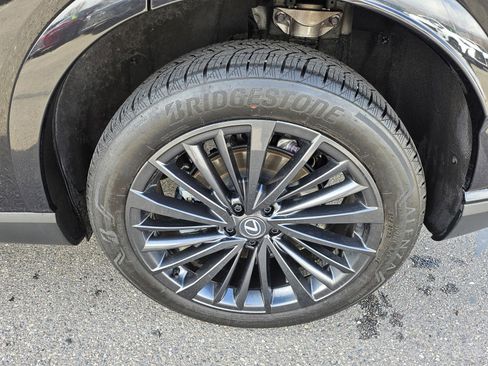 Used 2025 Lexus RX 350 Premium w/ Convenience Package image 17