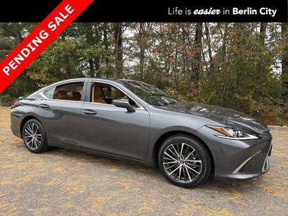 Certified 2025 Lexus ES 350 w/ Premium Package