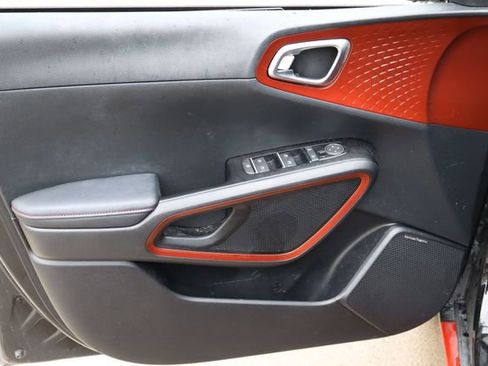 Used 2020 Kia Soul GT-Line Turbo FWD image 19