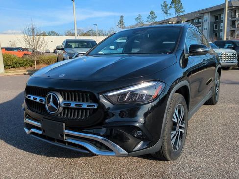 Used 2025 Mercedes-Benz GLA 250 image 2