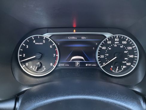 Certified 2025 Nissan Sentra SV w/ All-Weather Package image 10