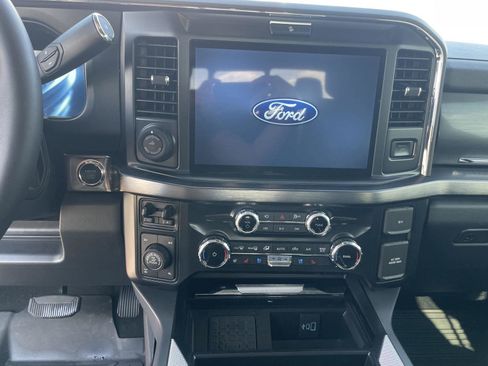 Used 2025 Ford F350 Lariat w/ Lariat Ultimate Package image 14