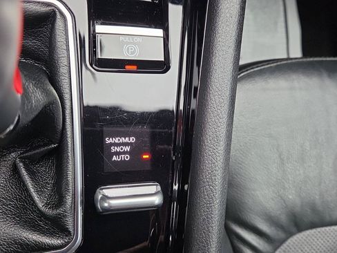 Used 2023 Jeep Compass Limited AWD/4WD image 29