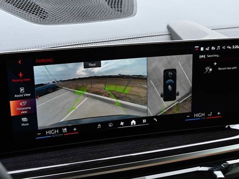 New 2026 BMW X5 xDrive40i w/ Executive Package image 12