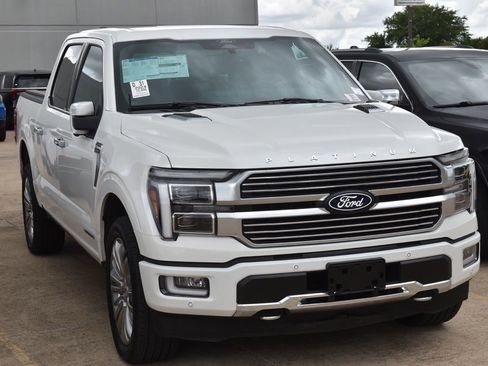 Used 2024 Ford F150 Platinum w/ Equipment Group 703A Plus AWD/4WD image 4