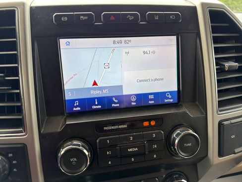 Used 2020 Ford F350 Lariat w/ Lariat Ultimate Package AWD/4WD image 21