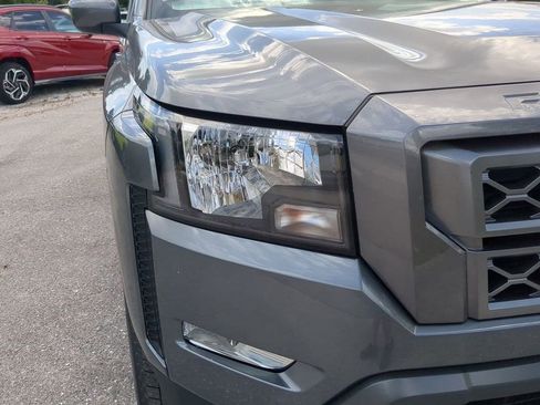 Certified 2024 Nissan Frontier SV w/ SV Convenience Package image 10