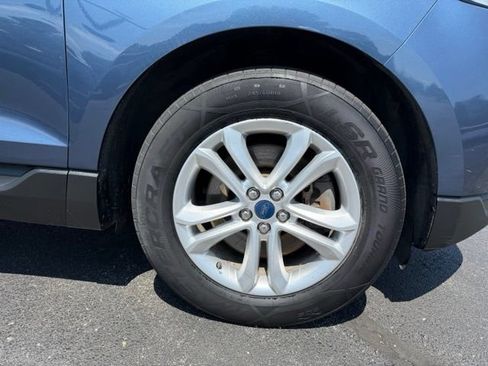 Used 2019 Ford Edge SEL w/ Equipment Group 201A AWD/4WD image 20