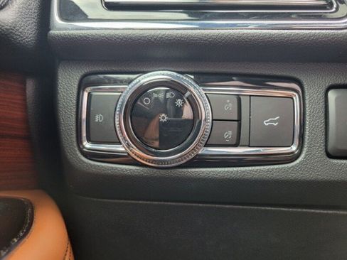 Used 2021 Lincoln Navigator L Reserve RWD image 19