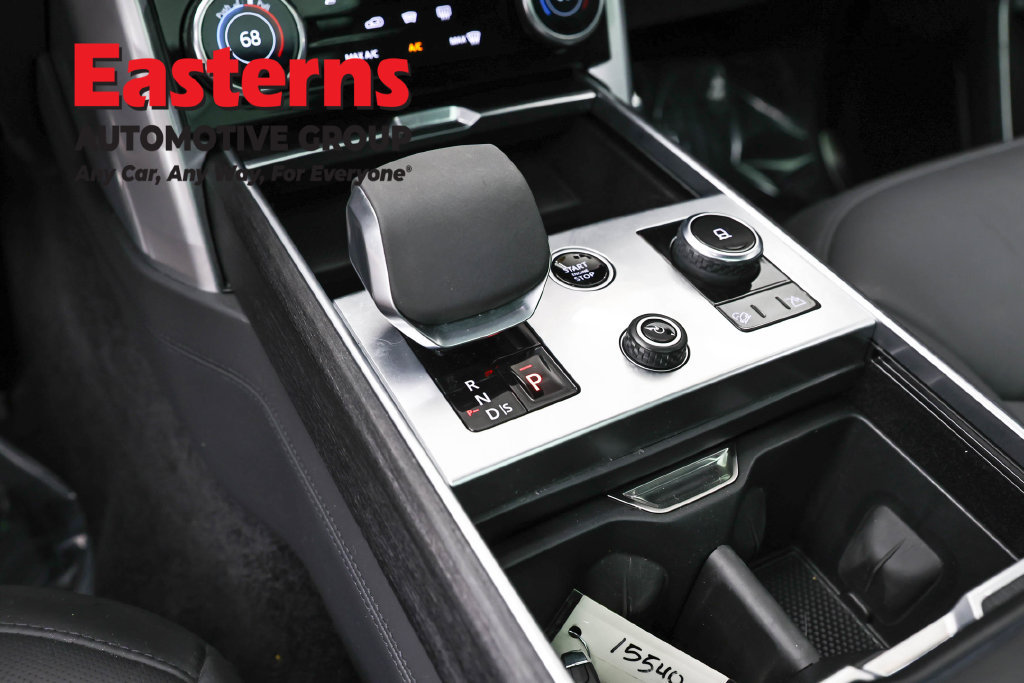 Used 2023 Land Rover Range Rover Autobiography AWD/4WD image 14