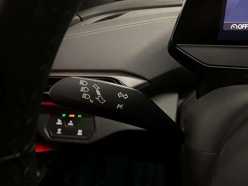 Used 2023 Volkswagen ID.4 S image 33