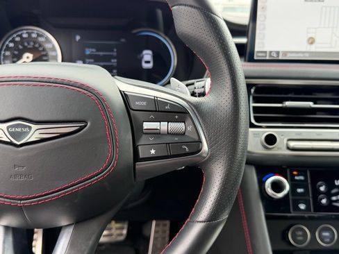 Used 2025 Genesis G70 3.3T Advanced w/ Sport Prestige Package RWD image 19