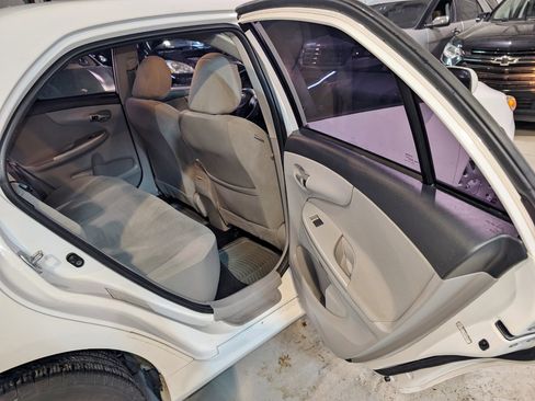 Used 2012 Toyota Corolla LE image 22