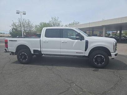 New 2026 Ford F350 Platinum w/ Tremor Off-Road Package