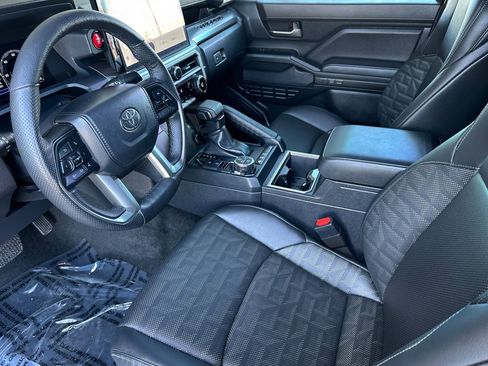 Used 2024 Toyota Tacoma TRD Off-Road w/ TRD Off Road Premium Package image 12