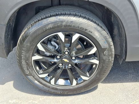Certified 2023 Chevrolet TrailBlazer LT w/ Convenience Package FWD image 9