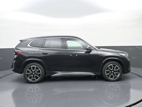 New 2026 BMW X1 xDrive28i w/ Technology Package AWD/4WD image 8