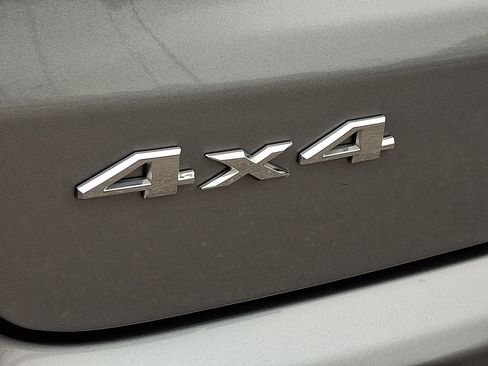 Used 2022 Jeep Compass Limited AWD/4WD image 30