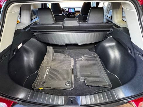 Certified 2024 Toyota Corolla Cross LE image 60