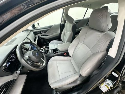 Used 2025 Subaru Legacy Premium AWD/4WD image 14
