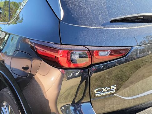 Certified 2023 MAZDA CX-5 Signature image 18