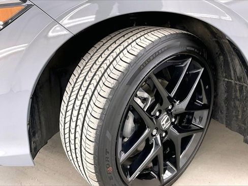 Certified 2025 Honda Civic Sport image 33