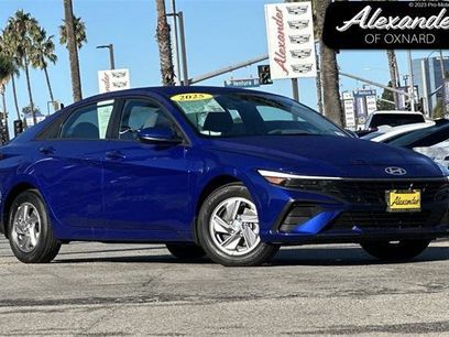 Certified 2025 Hyundai Elantra SE