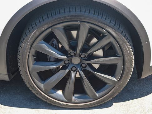 Used 2021 Tesla Model X Long Range AWD/4WD image 11
