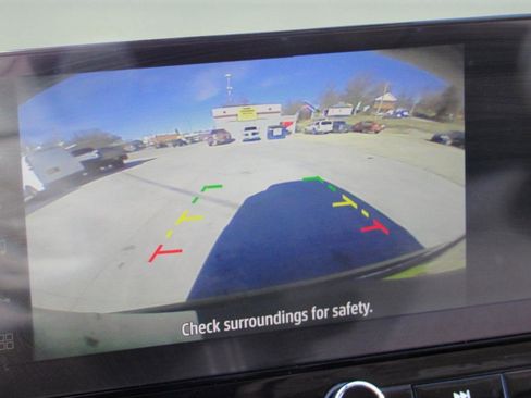 Used 2025 Mitsubishi Outlander ES image 27