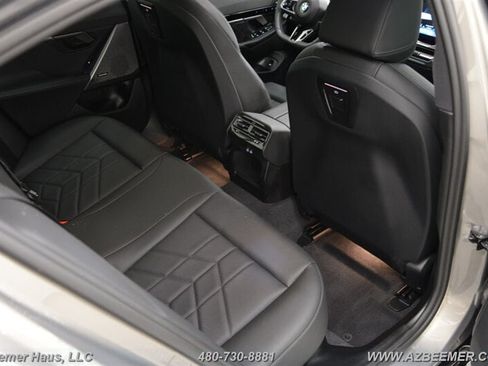 Used 2024 BMW 530i w/ M Sport Package RWD image 24