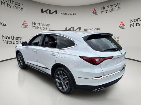 Used 2024 Acura MDX SH-AWD w/ Technology Package image 4