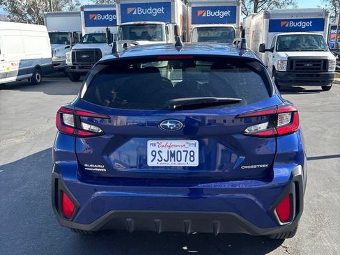 Used 2025 Subaru Crosstrek 2.5i Premium AWD/4WD image 5
