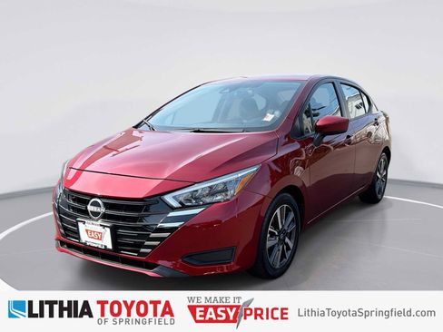 Used 2025 Nissan Versa SV FWD image 1