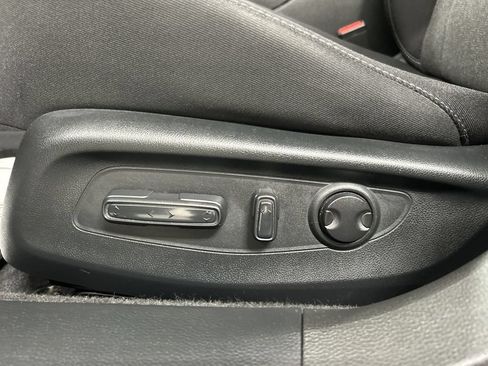 Used 2024 Honda Accord EX image 10