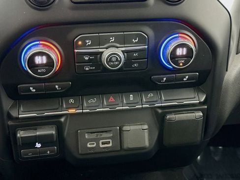 Used 2019 Chevrolet Silverado 1500 LT w/ All-Star Edition image 17