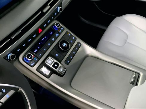 Used 2025 Hyundai Palisade SEL image 16