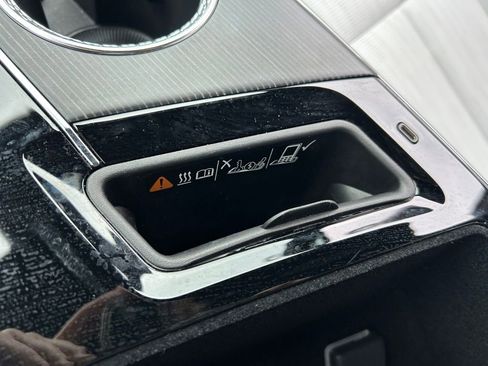 Used 2025 Cadillac Lyriq Luxury RWD image 36