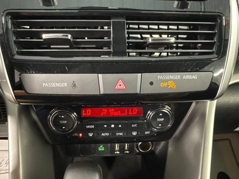 Used 2024 Mitsubishi Eclipse Cross SE AWD/4WD image 28