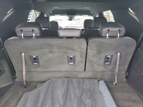 Certified 2025 Chevrolet Traverse LT w/ Driver Confidence Package image 7