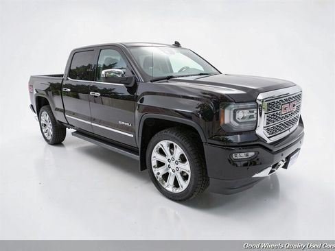 Used 2018 GMC Sierra 1500 Denali w/ Denali Ultimate Package AWD/4WD image 3