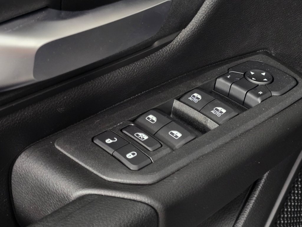 New 2026 RAM 1500 Express AWD/4WD image 36