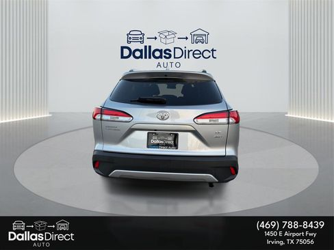 Used 2023 Toyota Corolla Cross LE image 7
