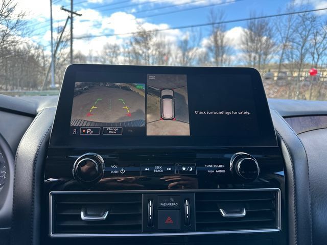 Used 2024 Nissan Armada SL AWD/4WD image 44